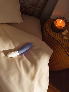 LELO: Liv 3, App-Controlled G-Spot Vibrator, lyslilla